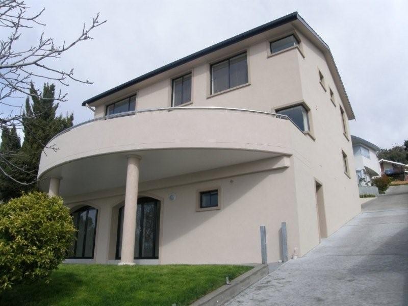 2/806 Sandy Bay Road, Sandy Bay TAS 7005