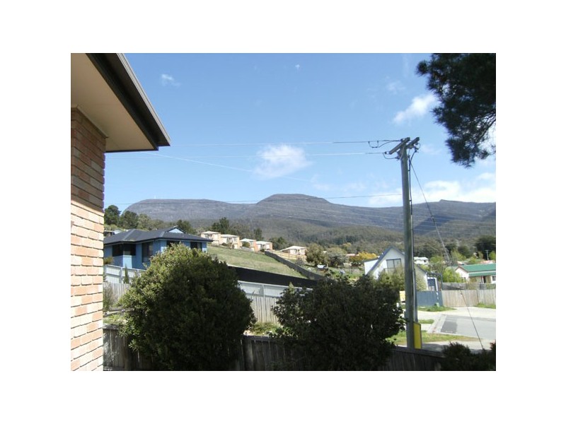 Unit 1, 2 Longley Court, Glenorchy TAS 7010