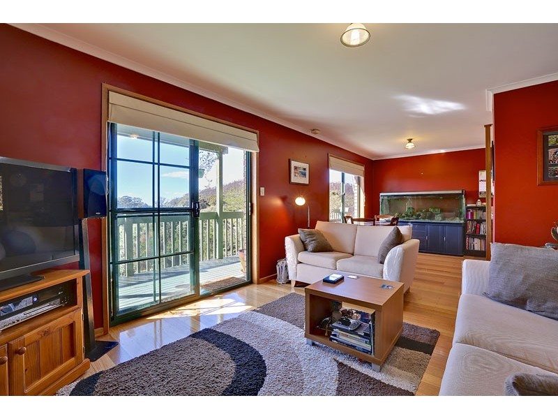 9 Curtis Avenue, South Hobart TAS 7004