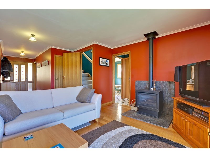 9 Curtis Avenue, South Hobart TAS 7004