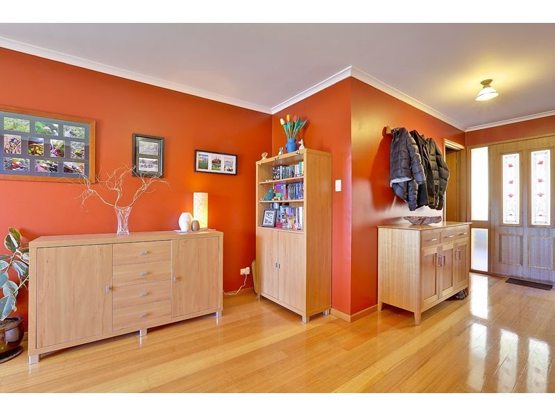 9 Curtis Avenue, South Hobart TAS 7004