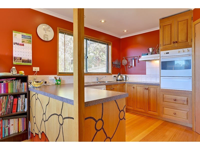 9 Curtis Avenue, South Hobart TAS 7004