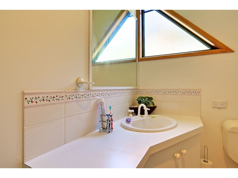 9 Curtis Avenue, South Hobart TAS 7004