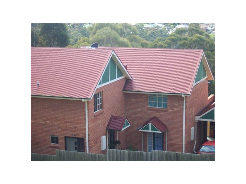 2/23 Firth Road, Lenah Valley TAS 7008