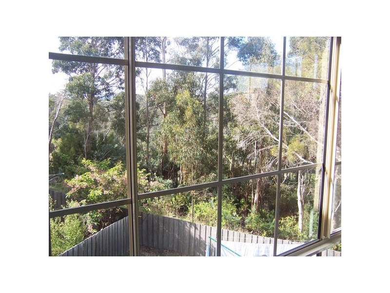 2/23 Firth Road, Lenah Valley TAS 7008