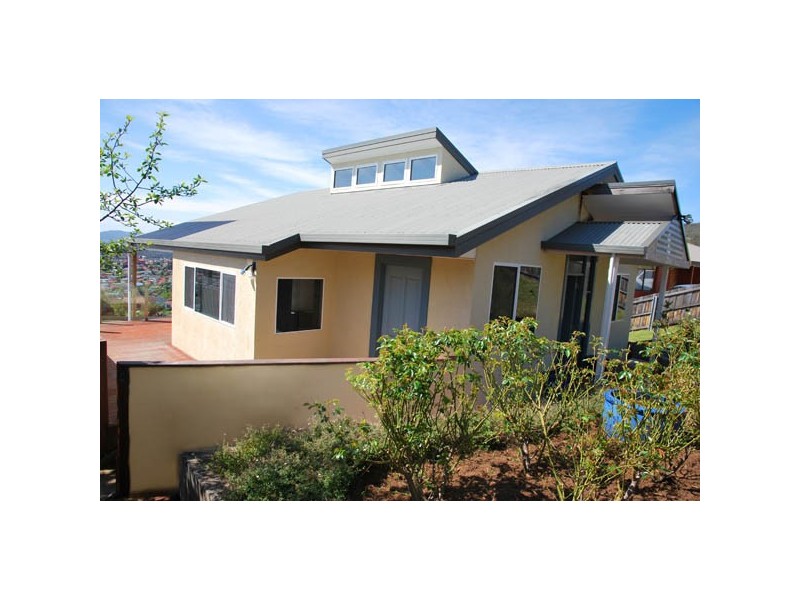 7 Ruth Drive, Lenah Valley TAS 7008