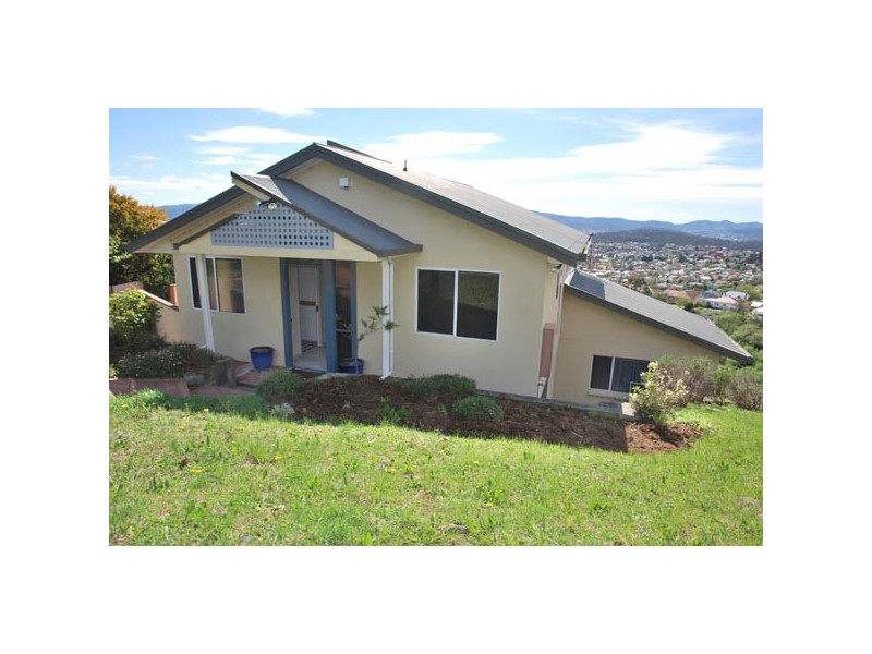 7 Ruth Drive, Lenah Valley TAS 7008