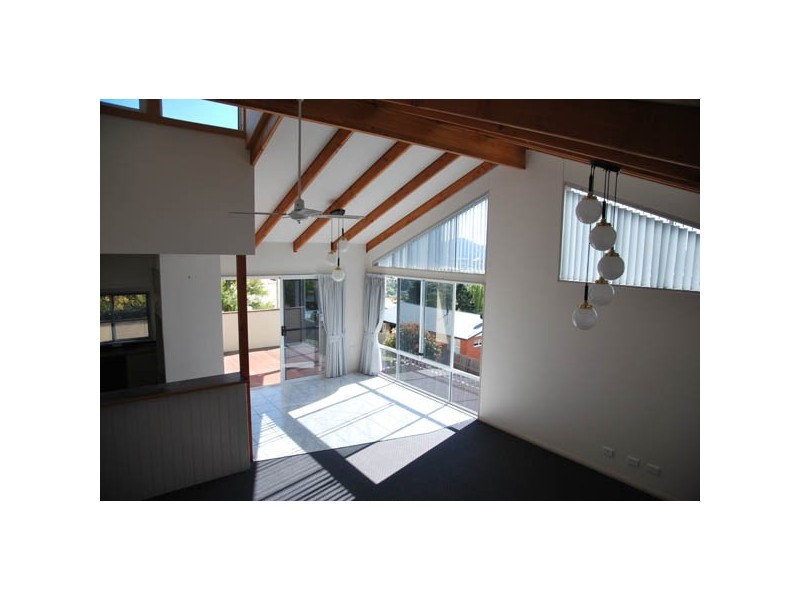 7 Ruth Drive, Lenah Valley TAS 7008