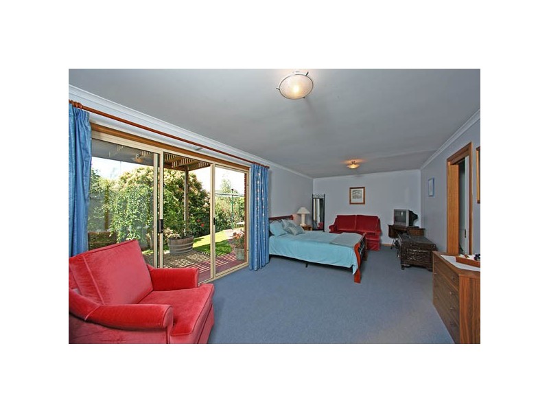 16 Ransley Court, West Moonah TAS 7009