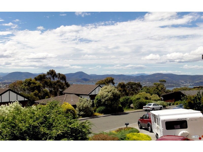 1/6 Lachlan Drive, Mount Nelson TAS 7007