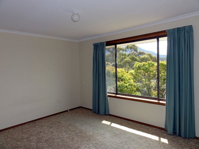 1/6 Lachlan Drive, Mount Nelson TAS 7007