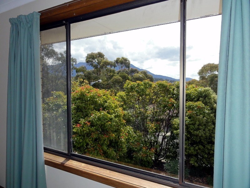 1/6 Lachlan Drive, Mount Nelson TAS 7007