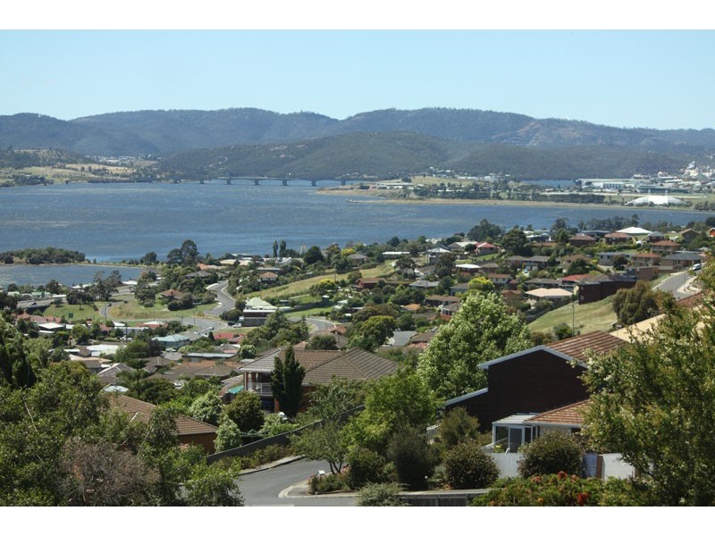 221 Marys Hope Road, Berriedale TAS 7011