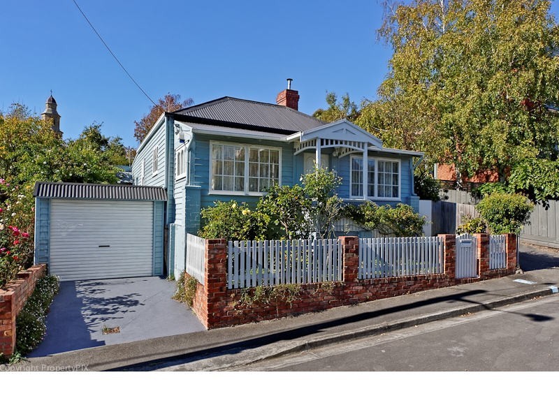 10 Newcastle Street, Battery Point TAS 7004