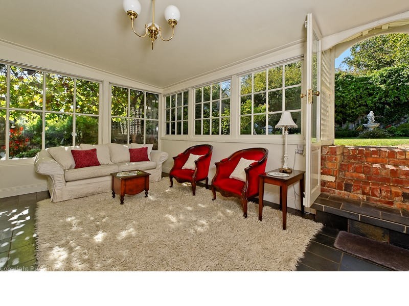 10 Newcastle Street, Battery Point TAS 7004