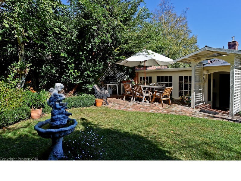 10 Newcastle Street, Battery Point TAS 7004