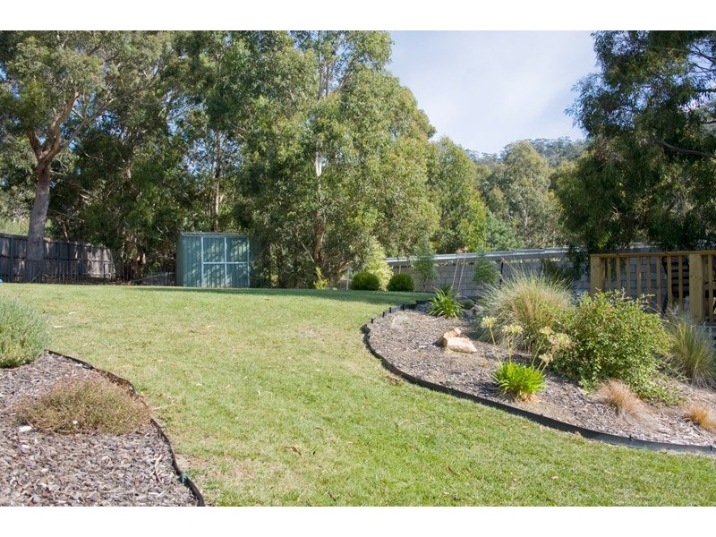 28 Fielding Drive, West Hobart TAS 7000