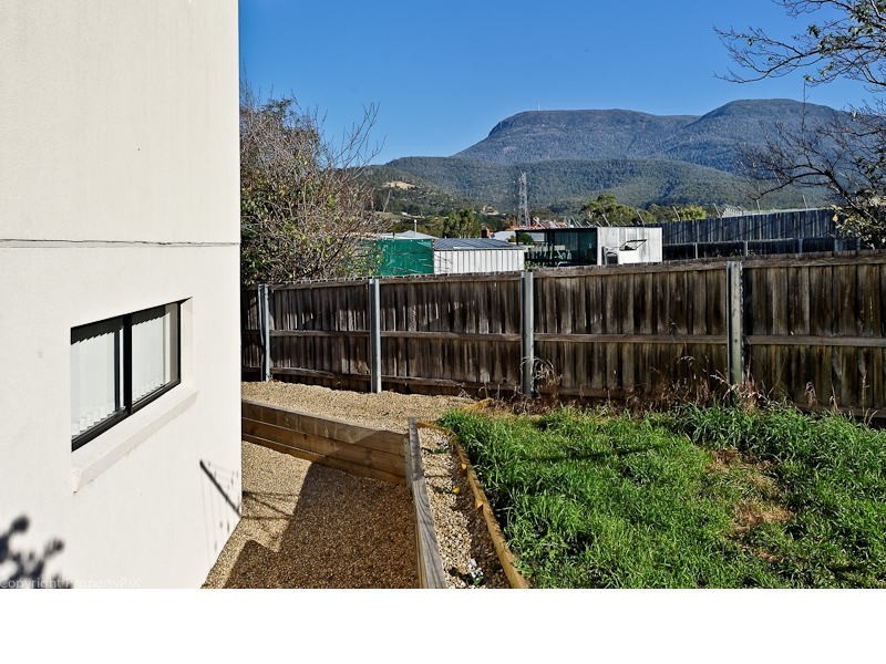 Unit 2, 8 Kaleno Place, Glenorchy TAS 7010