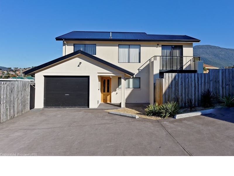 Unit 3, 8 Kaleno Place, Glenorchy TAS 7010