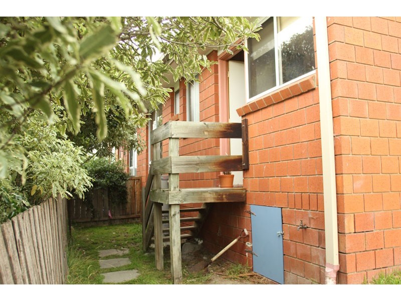 Claremont TAS 7011
