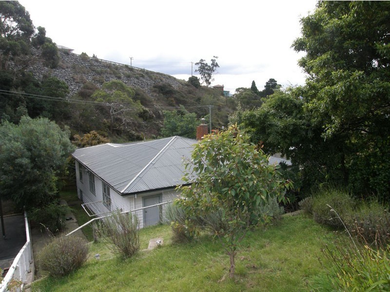 6 Baintree Avenue, Dynnyrne TAS 7005