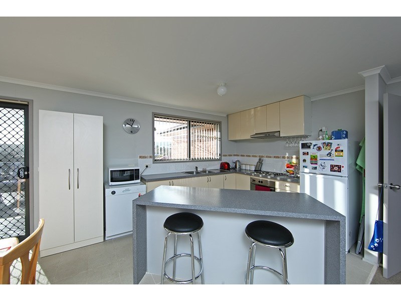21 Elmac Crescent, Austins Ferry TAS 7011