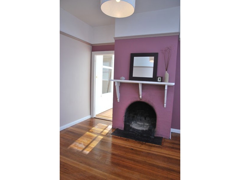 10 Pirie Street, New Town TAS 7008
