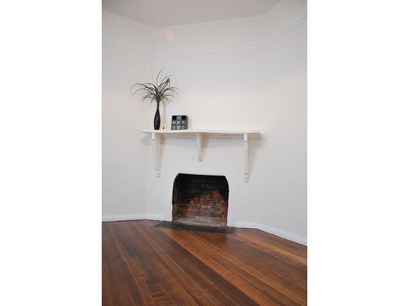 10 Pirie Street, New Town TAS 7008