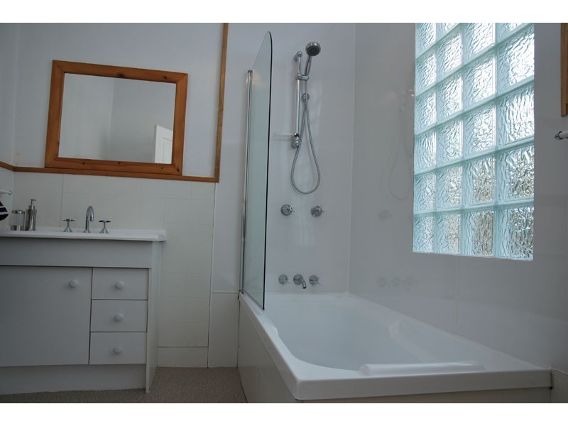 10 Pirie Street, New Town TAS 7008