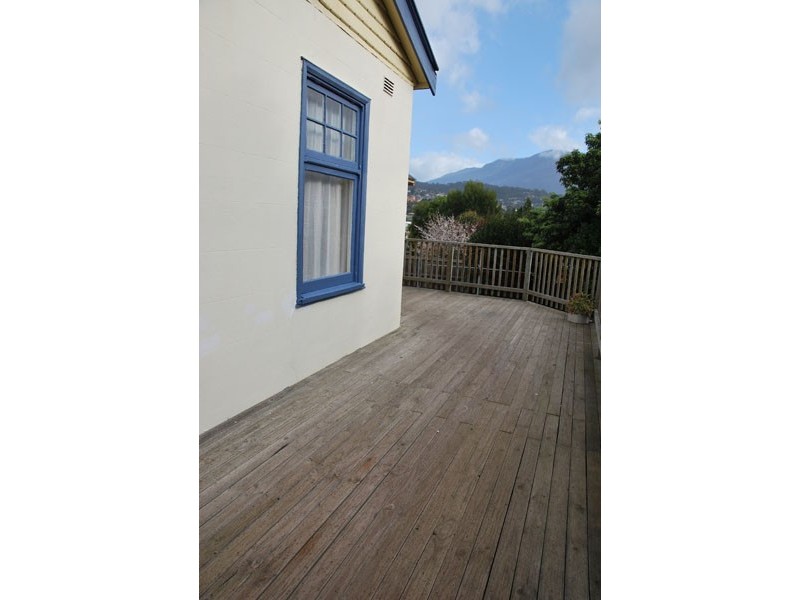 10 Pirie Street, New Town TAS 7008