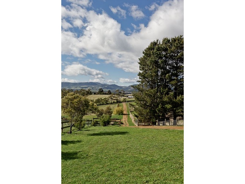 90 Forest Road, Granton TAS 7030