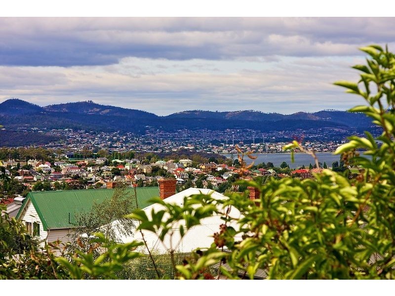 45 Mellifont Street, West Hobart TAS 7000