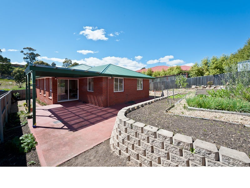 105 Sunshine Road, Austins Ferry TAS 7011
