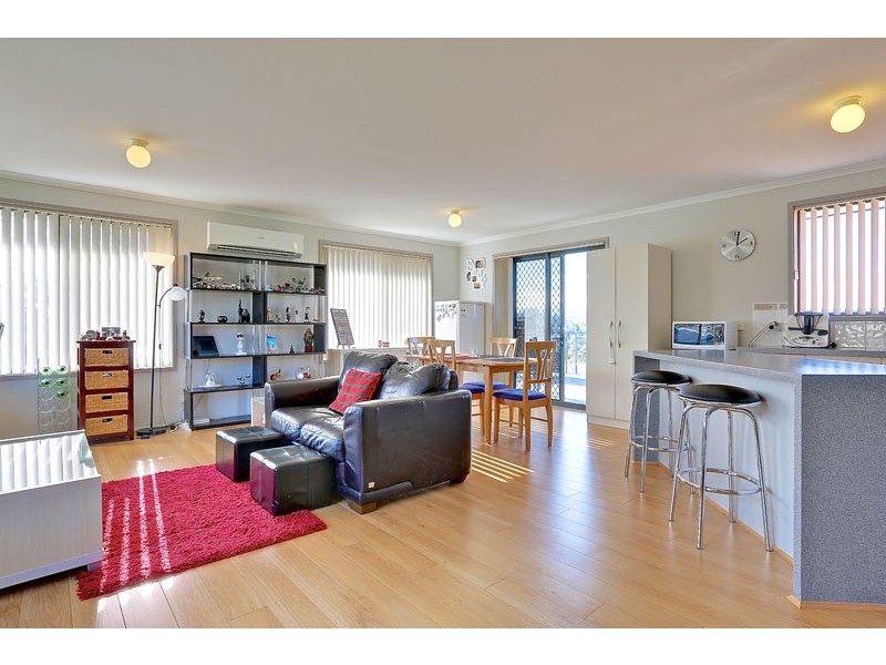 21 Elmac Crescent, Austins Ferry TAS 7011