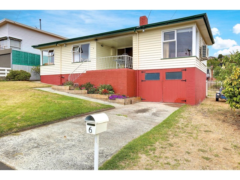 6 Oakbank Avenue, Montrose TAS 7010