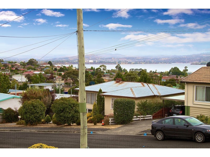 6 Oakbank Avenue, Montrose TAS 7010