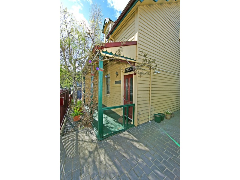 8 Smith Street, North Hobart TAS 7000