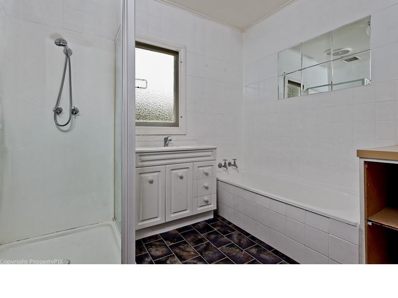 2 Elliott Road, Glenorchy TAS 7010