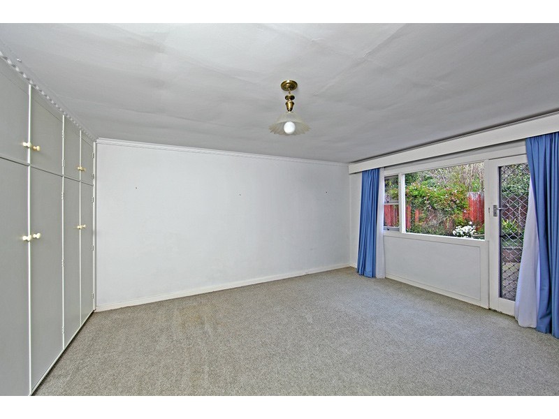 1/1 Richmond Parade, Sandy Bay TAS 7005