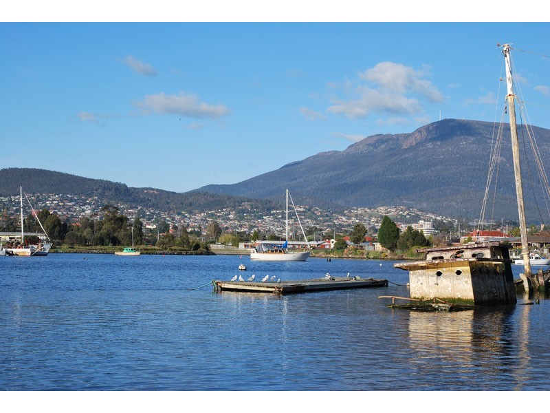 9 Lallaby Road, Lutana TAS 7009