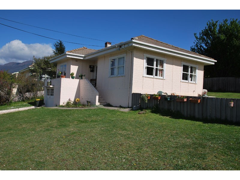 9 Lallaby Road, Lutana TAS 7009