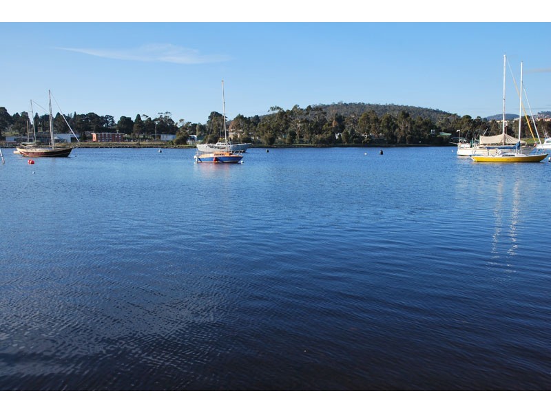 9 Lallaby Road, Lutana TAS 7009