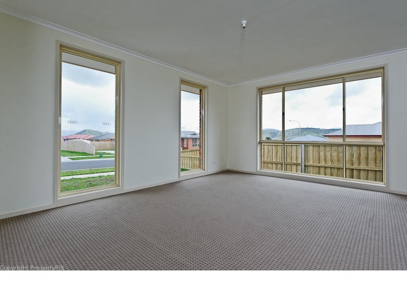 10 Collis Court, Brighton TAS 7030
