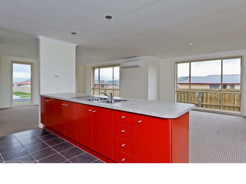 10 Collis Court, Brighton TAS 7030