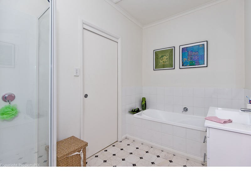 17 Eighth Avenue, West Moonah TAS 7009