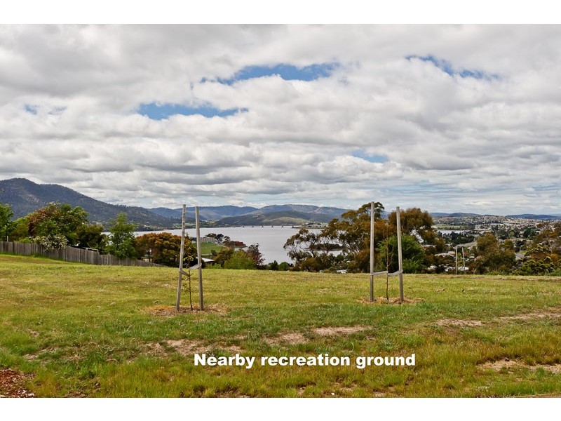 12 Carcoola Street, Chigwell TAS 7011