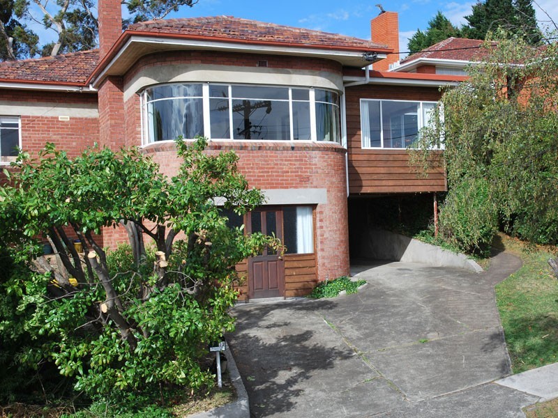 32 Raymont Terrace, Mount Stuart TAS 7000
