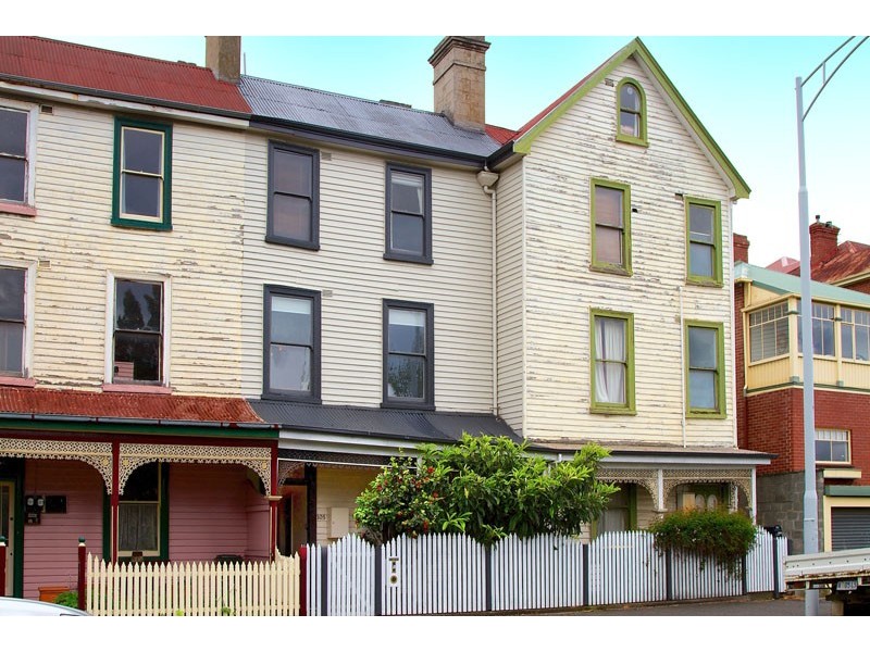 105 Brooker Avenue, Glebe TAS 7000