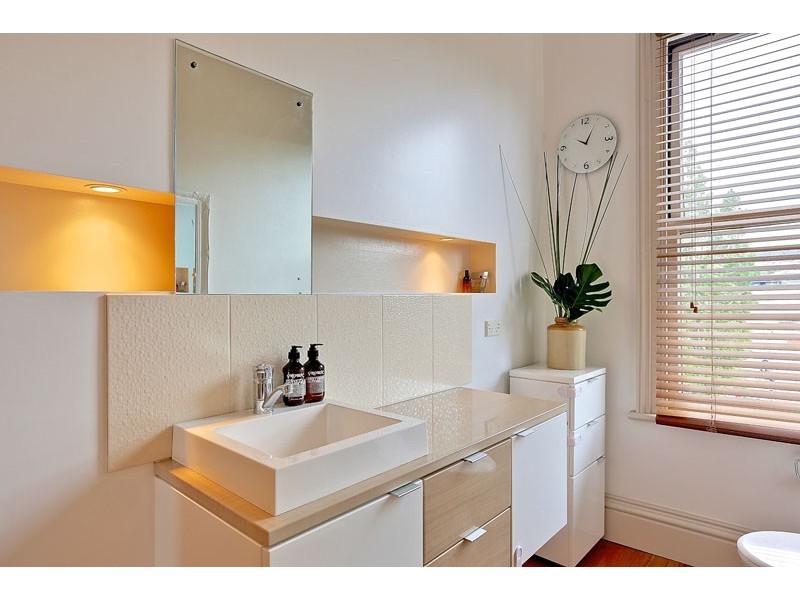 105 Brooker Avenue, Glebe TAS 7000