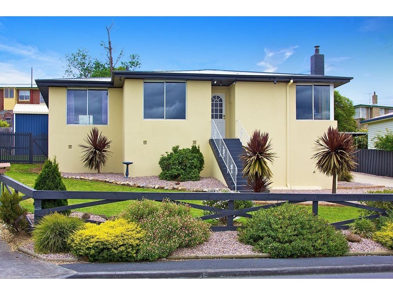 13 Canberra Road, Claremont TAS 7011